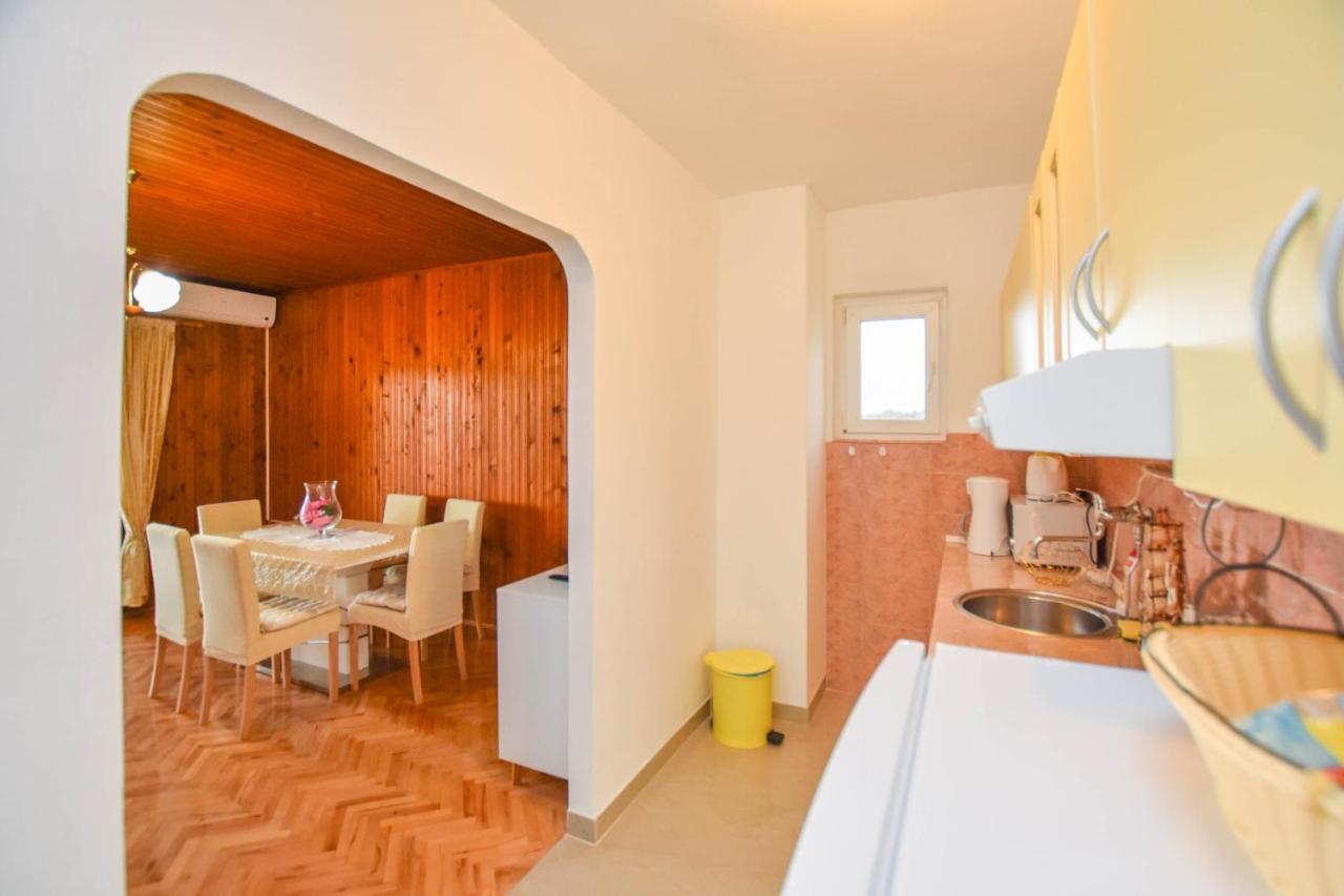 Apartments Dandelion بيوغْغاد نا موغو المظهر الخارجي الصورة