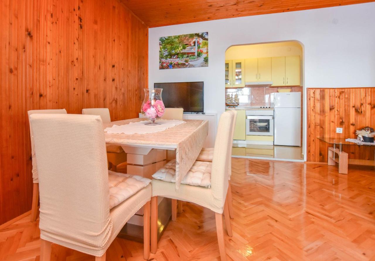 Apartments Dandelion بيوغْغاد نا موغو المظهر الخارجي الصورة