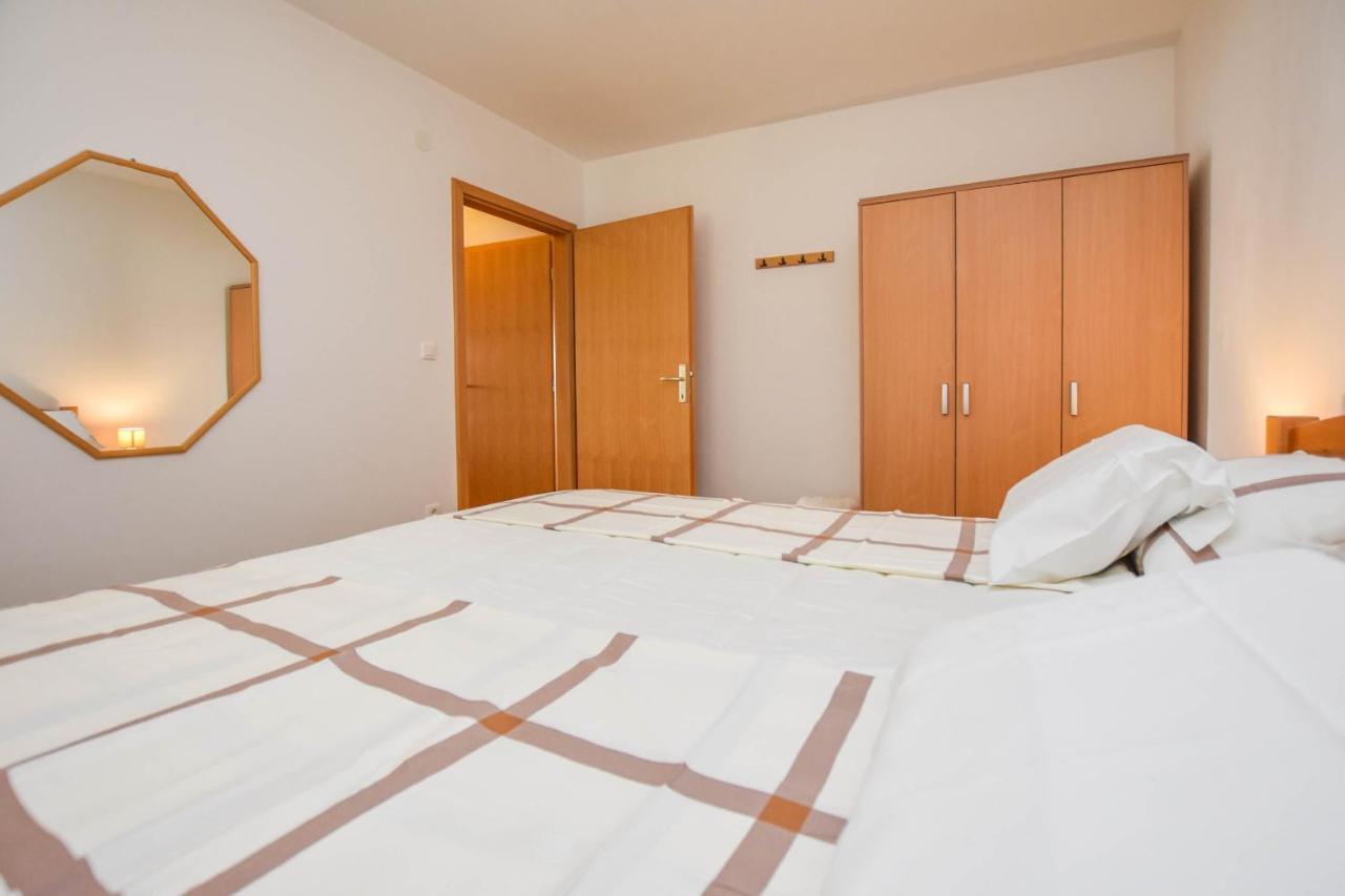 Apartments Dandelion بيوغْغاد نا موغو المظهر الخارجي الصورة