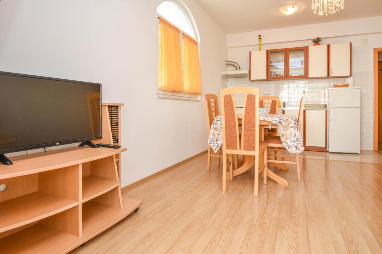 Apartments Dandelion بيوغْغاد نا موغو المظهر الخارجي الصورة