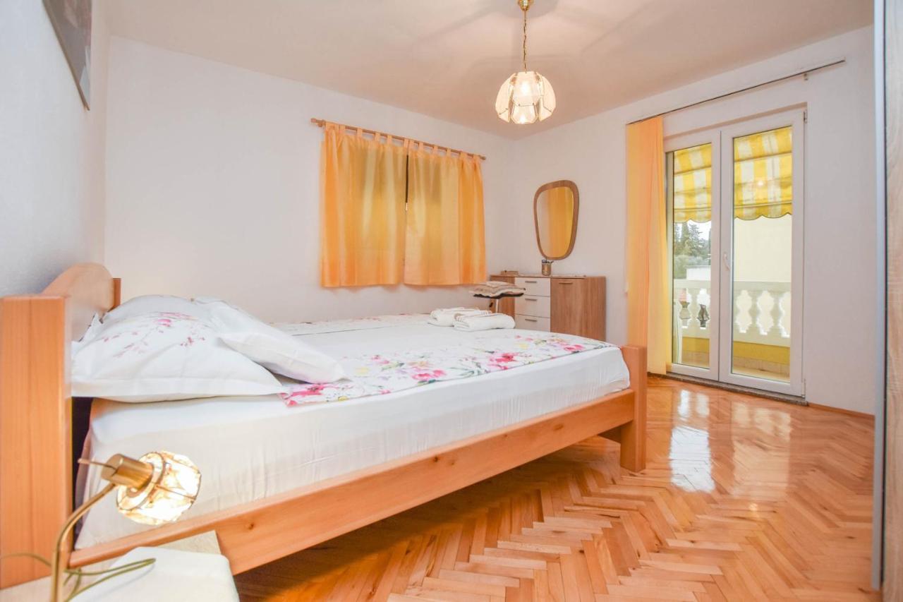 Apartments Dandelion بيوغْغاد نا موغو المظهر الخارجي الصورة