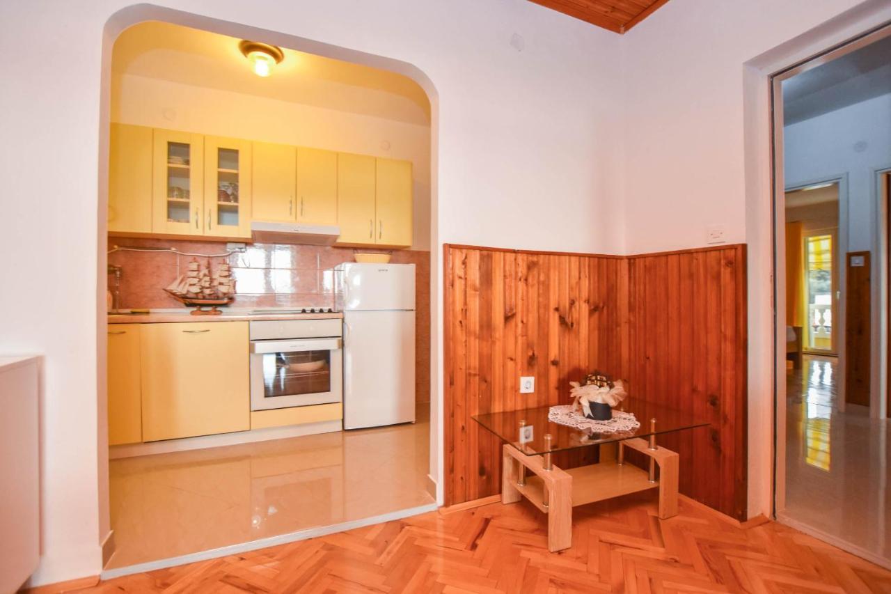 Apartments Dandelion بيوغْغاد نا موغو المظهر الخارجي الصورة