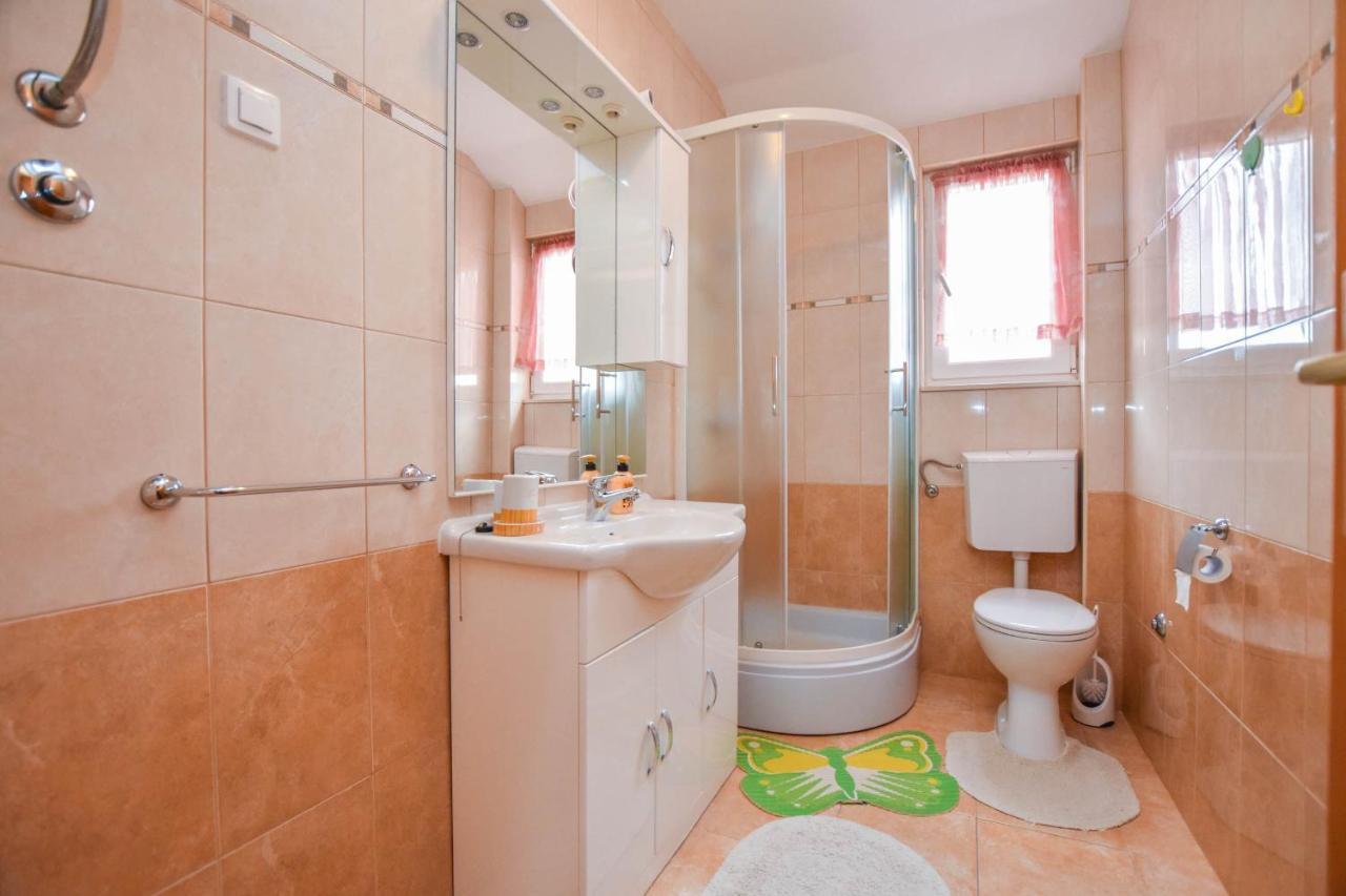 Apartments Dandelion بيوغْغاد نا موغو المظهر الخارجي الصورة