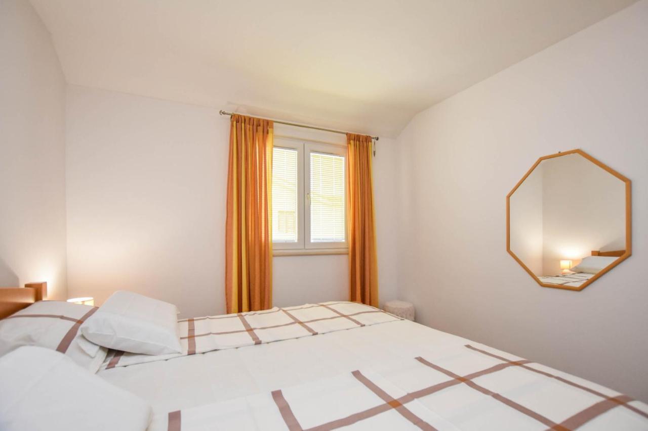 Apartments Dandelion بيوغْغاد نا موغو المظهر الخارجي الصورة